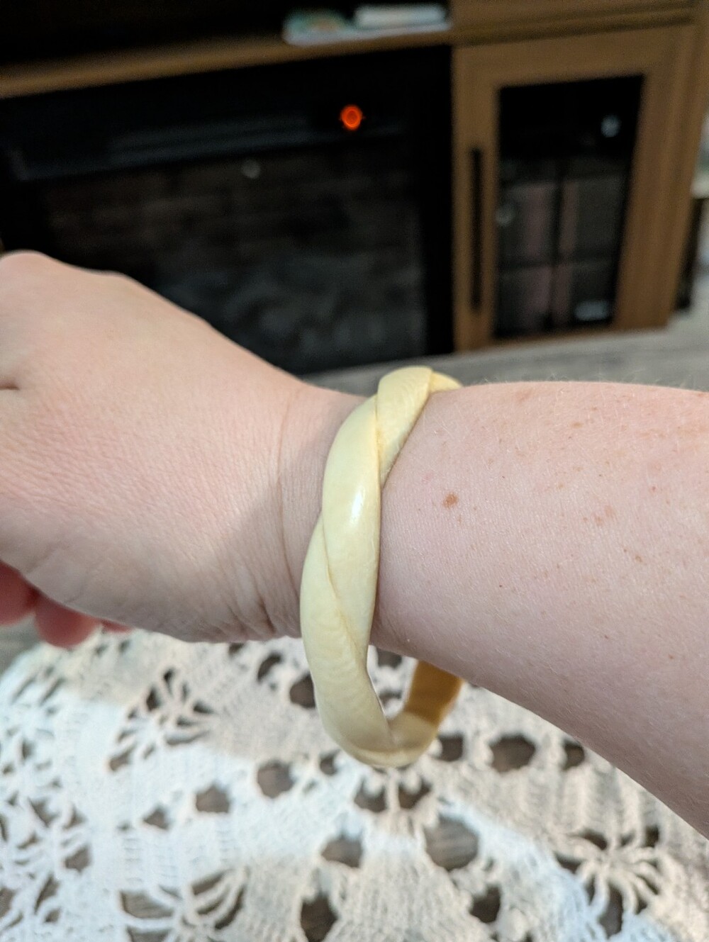 Cream Tan Twist Bangle Bracelet